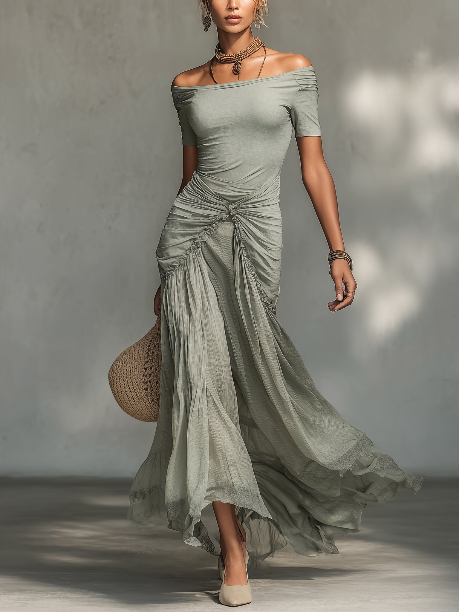 Vestido largo de tejido elástico gris y gasa